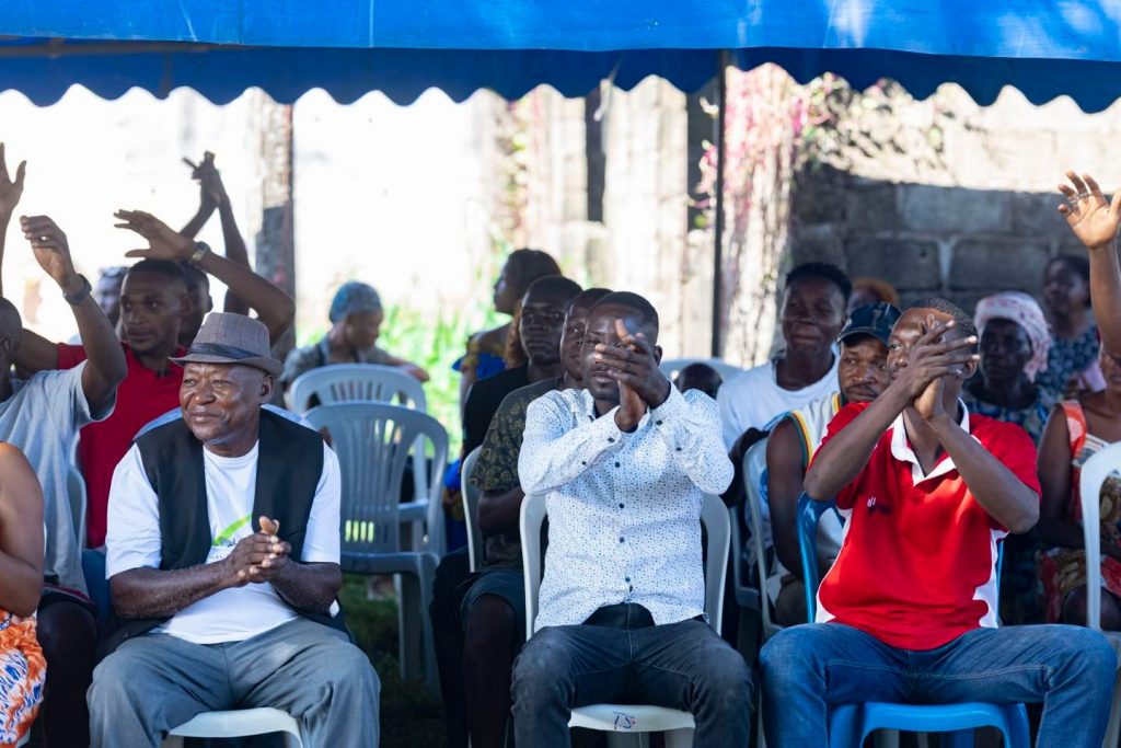 [Présidentielle 2025 au Gabon] : Axel Stophène Ibinga Ibinga dans les quartiers de Libreville pour présenter son projet de société