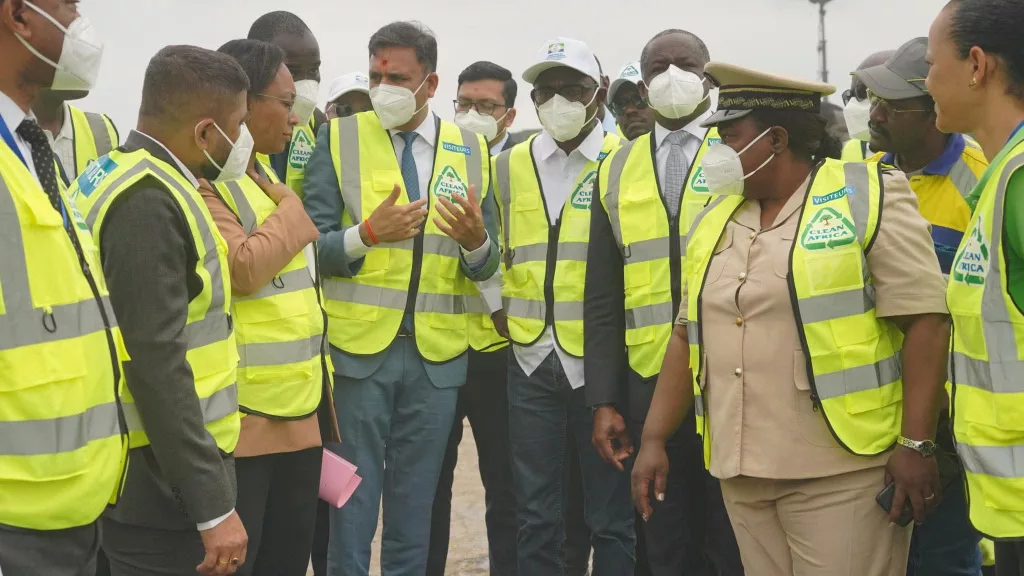 [Gabon : Gestion environnementale] Le pays explore un partenariat stratégique avec l'entreprise indienne Golden Swan pour le traitement des déchets.