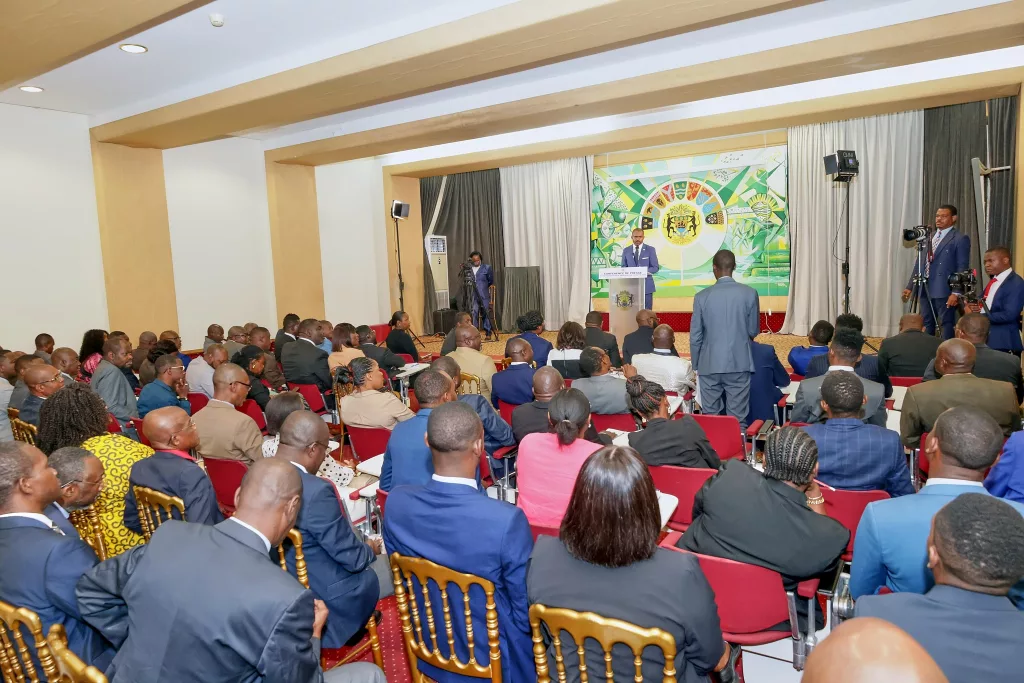 [Gabon : Conférence de presse] La présidence de la République rassure la population