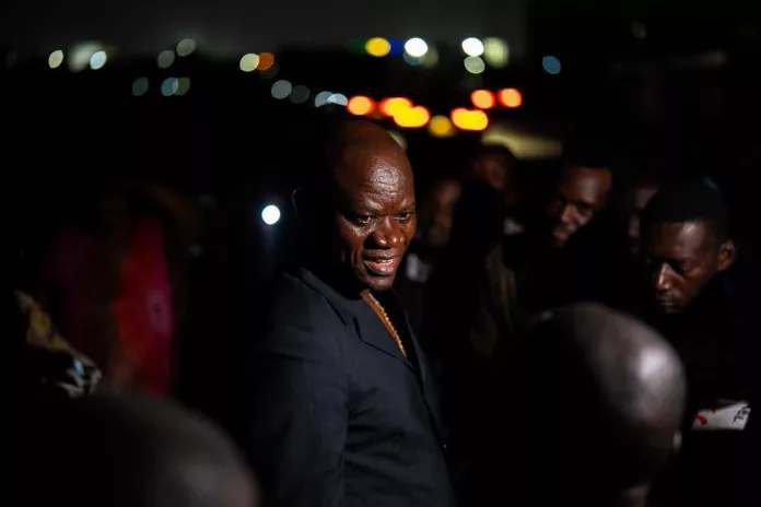 Brice Clotaire Oligui Nguema, s’est rendu à 1h à Plaine Orety, quartier récemment touché par l’opération de déguerpissement.
