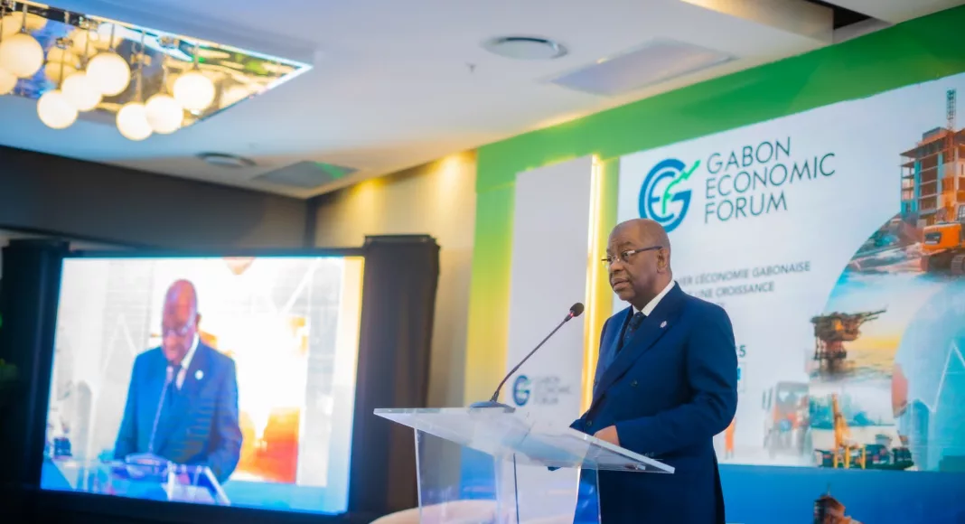 le Vice-président du Gouvernement, Alexandre Barro Chambrier lors de son discours de circonstance.