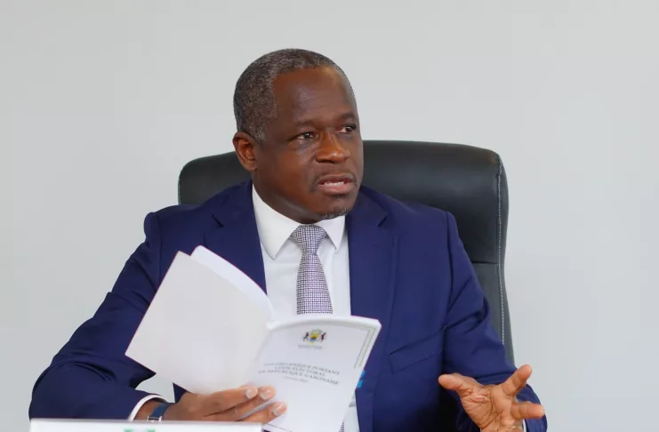 le ministre de l’Intérieur, de la sécurité et de la décentralisation, Hermann Immongault lors de la rencontre de la CNOCER.