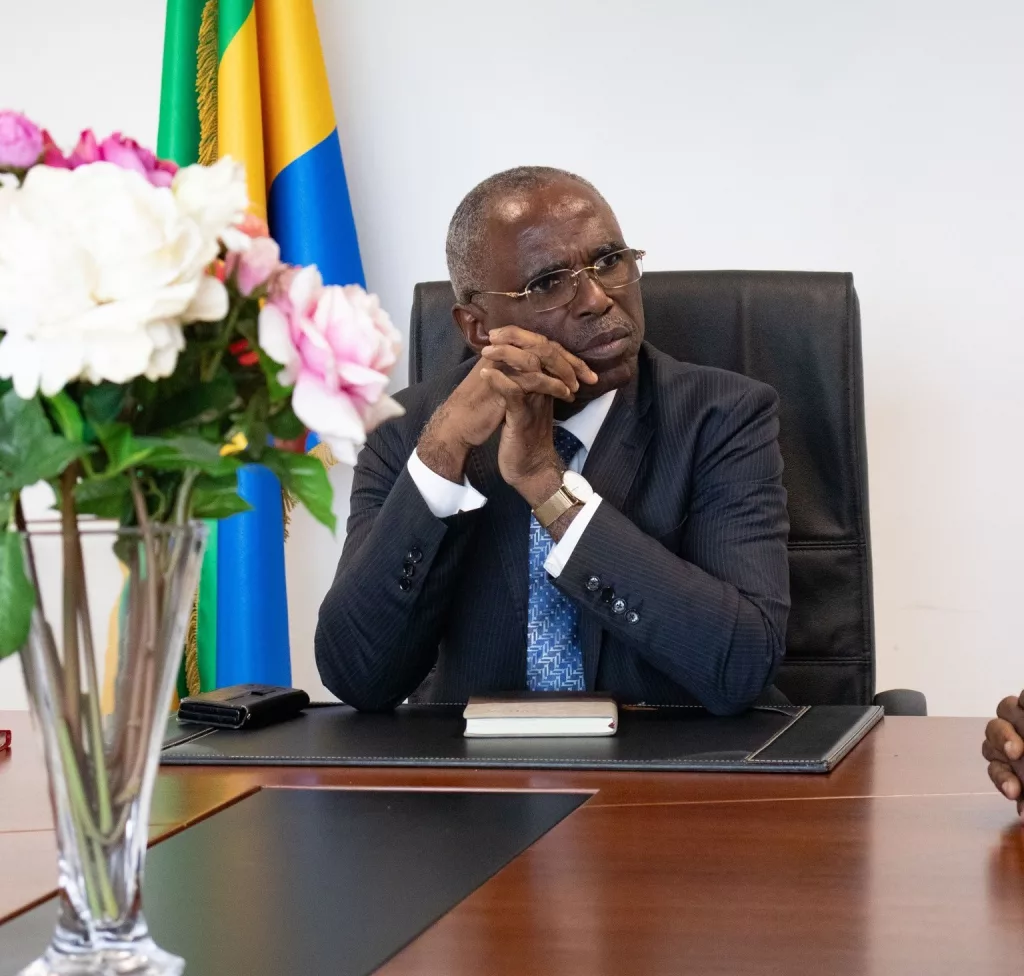 [Gabon : Réforme de l’administration publique] François Ndong Obiang reçoit les agents issus de l’ex-ministère du Contrôle d’État