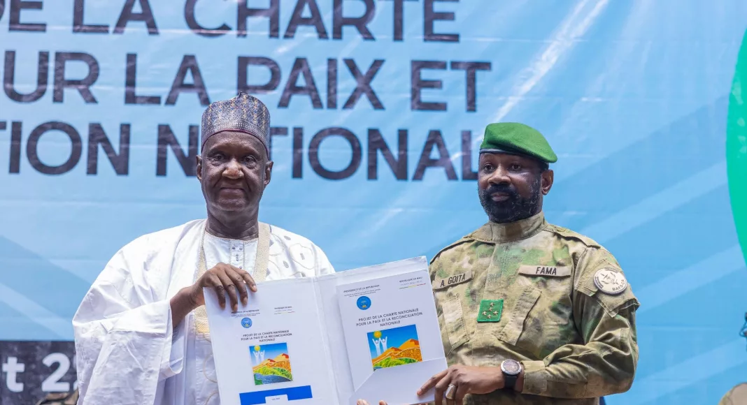 La Charte pour la paix remise ce mardi 22 juillet à Assimi Goïta.