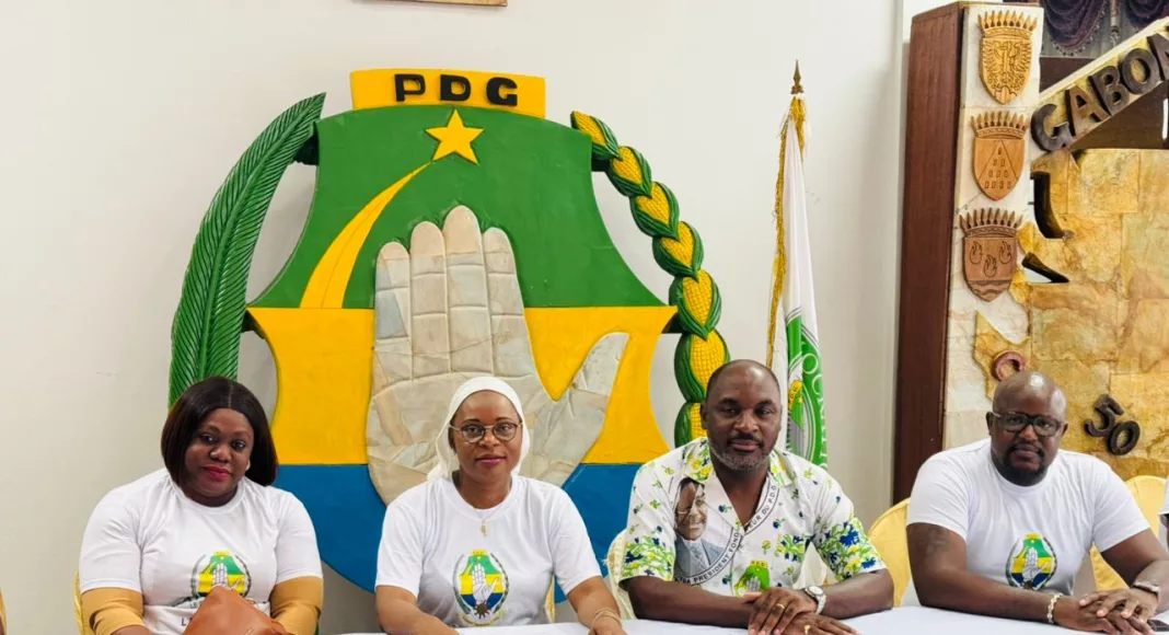 Les cadres du canton Nyé ce samedi juillet au siège du PDG.