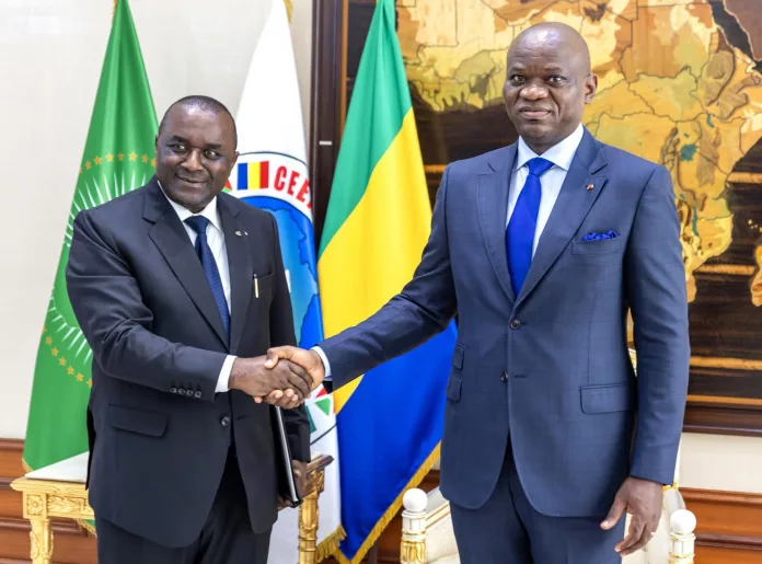 Audience accordée par le Chef de l’État, Brice Clotaire Oligui Nguema, au Premier ministre du Congo, Anatole Collinet Makosso.