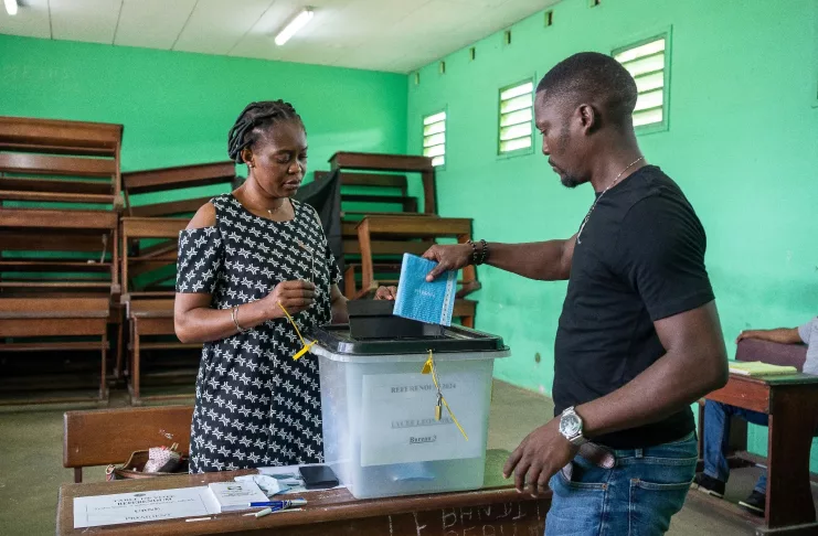 1880900 (1) Entre le 8 et le 10 août, les commissions électorales locales vont vérifier les dossiers des candidats.