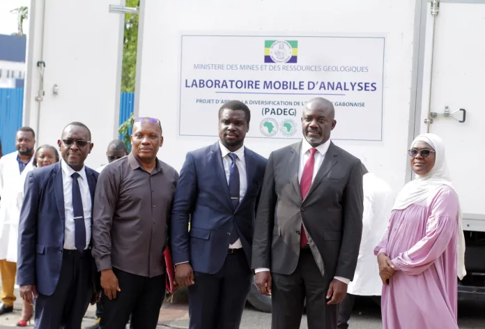 Le laboratoire mobile d'analyses marque une avancée majeure vers la souveraineté analytique dans le secteur minier.