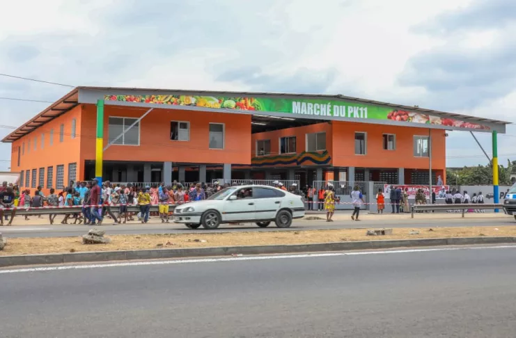 Le marché moderne du PK 11, une infrastructure flambant neuve au cœur du 6ᵉ arrondissement.