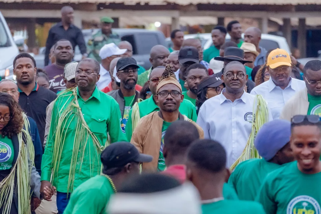 Mays Mouissi lance la tournée de l’UDB à Ndendé sous une ferveur populaire 1 Mays Mouissi lance la tournée de l’UDB à Ndendé sous une ferveur populaire