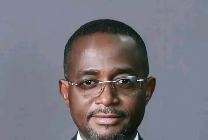 Face aux abus des sous-traitants pétroliers, le ministre Sosthène Nguema Nguema hausse le ton à Port-Gentil.