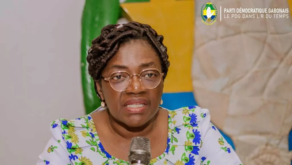 Sauf si cela ressemble à une comédie politicienne, le rappel à l'ordre d'Angelique Ngoma met chacun devant ses responsabilités: Changement ou continuité ?