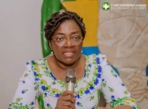 Sauf si cela ressemble à une comédie politicienne, le rappel à l'ordre d'Angelique Ngoma met chacun devant ses responsabilités: Changement ou continuité ?
