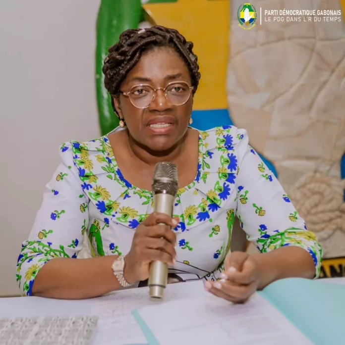 Sauf si cela ressemble à une comédie politicienne, le rappel à l'ordre d'Angelique Ngoma met chacun devant ses responsabilités: Changement ou continuité ?