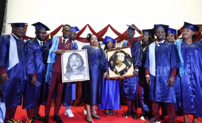 691 nouveaux instituteurs dans les écoles gabonaise.