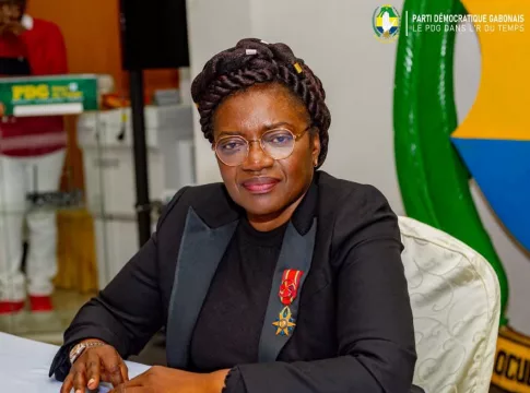 La Secrétaire Générale de l’UFPDG, Camarade Angélique Ngoma, saluée pour son engagement au service du Gabon.