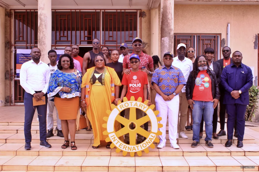 Confiance en soi et relations interpersonnelles : le Rotary outille les jeunes de Port-Gentil pour leur avenir