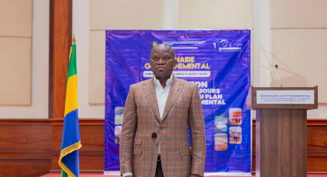 Le président Brice Clotaire Oligui Nguema lors de l'ouverture du séminaire stratégique de deux jours d'évaluation des 100 premiers jours et la relance du Plan d’Action 2025–2032.