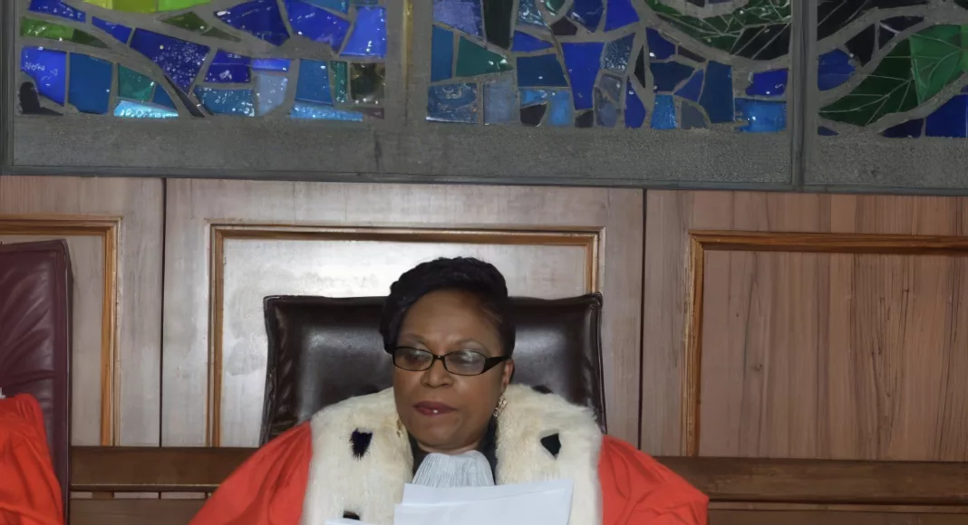 Paulette Ayo Mba Akolly, l'ancienne Secrétaire permanente du Conseil supérieur de la magistrature, a été évincée de son poste lors de la dernière session du CSM.