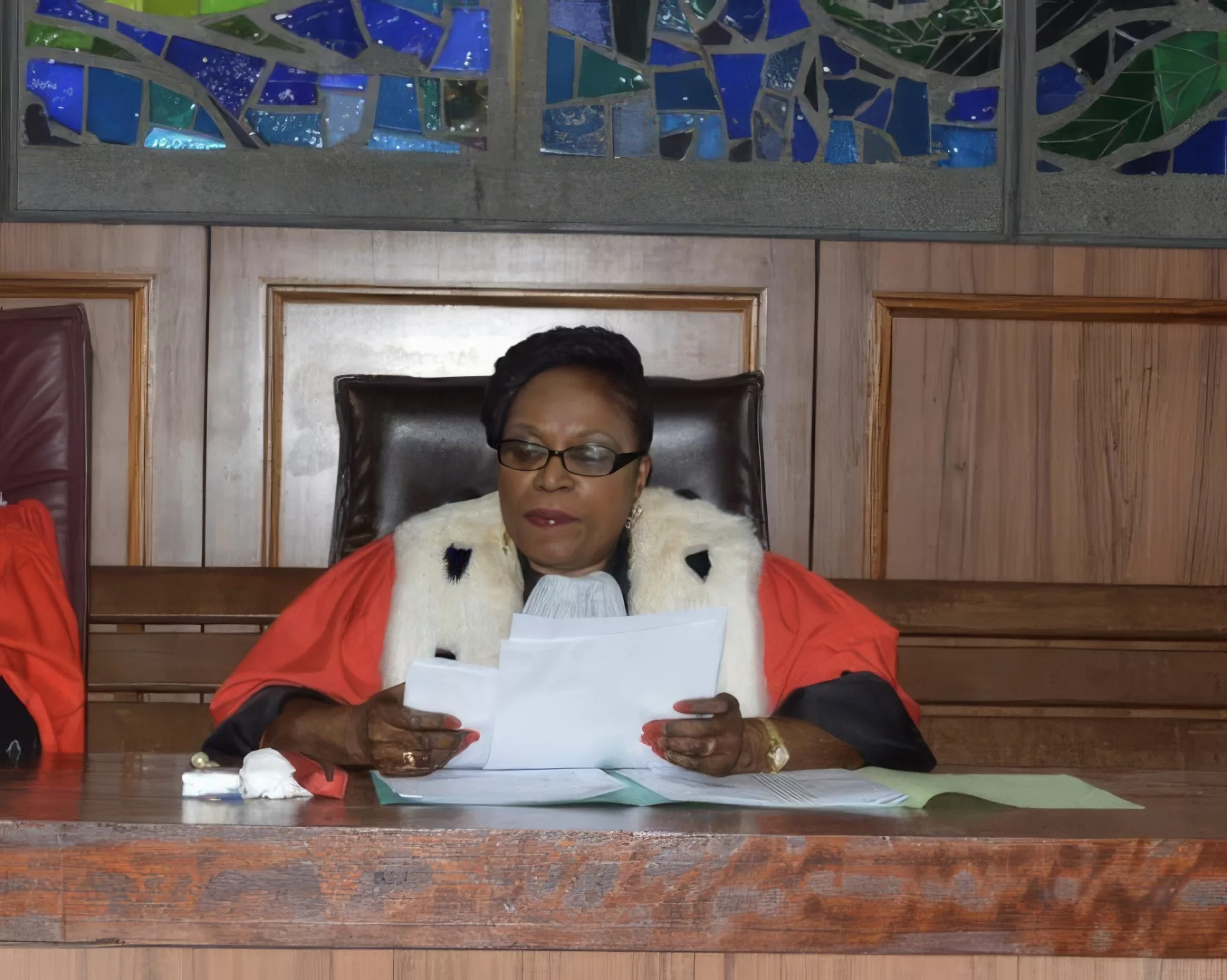 Paulette Ayo Mba Akolly, l'ancienne Secrétaire permanente du Conseil supérieur de la magistrature, a été évincée de son poste lors de la dernière session du CSM.