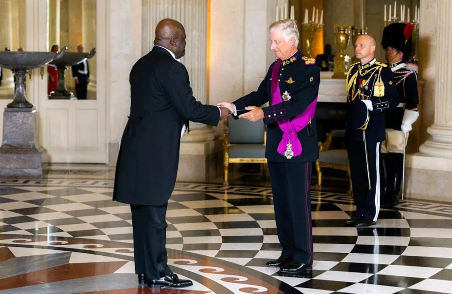 Régis Immongault : un diplomate chevronné pour faire rayonner le Gabon en Europe