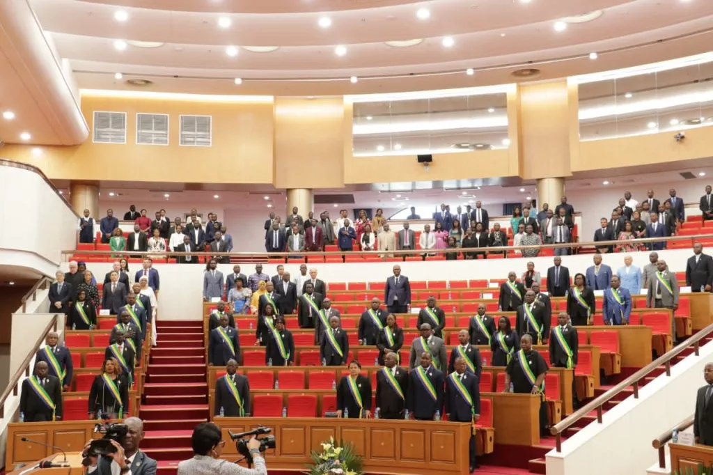 Ouverture de la seconde session ordinaire de l’Assemblée nationale de la Transition 1 Ouverture de la seconde session ordinaire de l’Assemblée nationale de la Transition