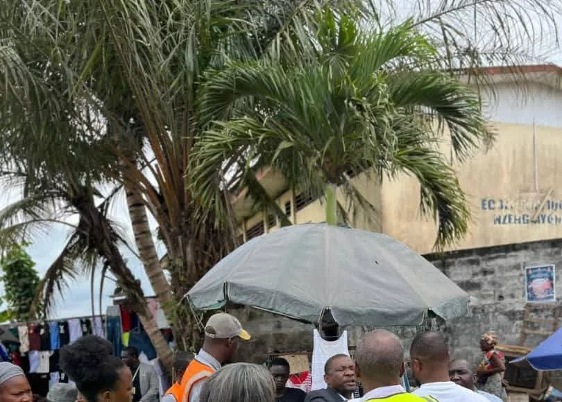 Objectif: zéro commerce anarchique autour des écoles.