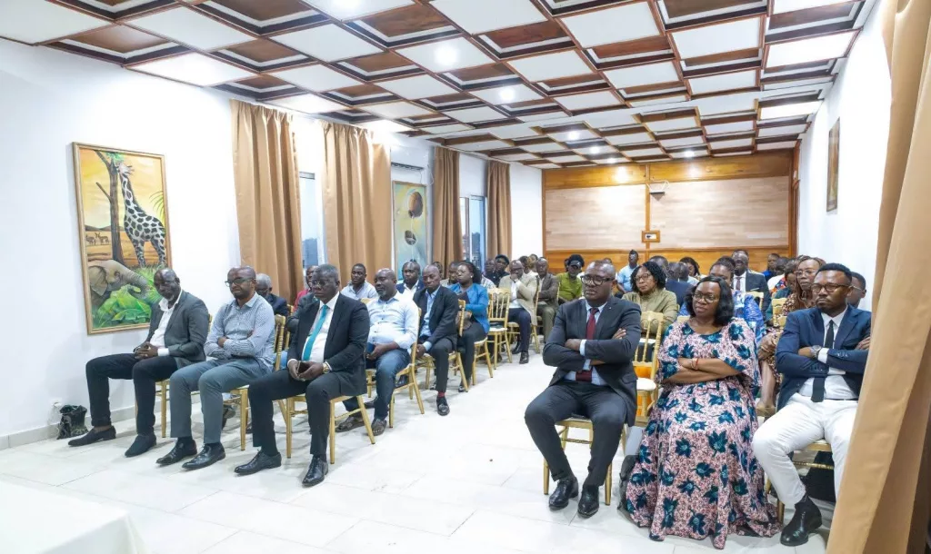 Élections législatives et locales 2025 : Marcelle Ibinga Itsitsa mobilise les cadres de Mouila autour du projet de l’UDB