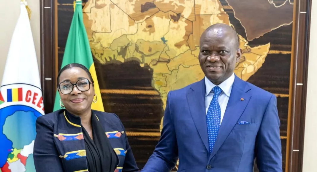 Le PNUD et le Gabon main dans main pour l'entrepreneuriat des jeunes.