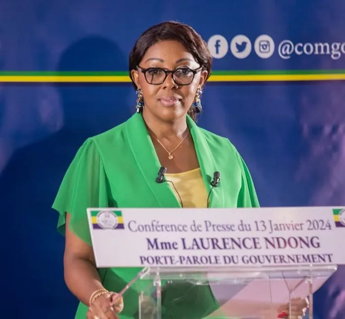En tant que porte-parole, Laurence Ndong incarne la communication gouvernementale, dont l'efficacité est interrogée aujourd'hui.