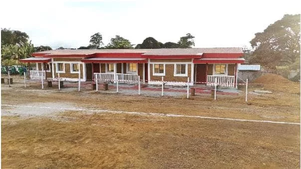 Makokou : la SEM renforce l’éducation rurale en offrant logements et matériel scolaire