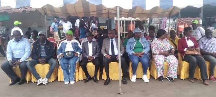 Les membres de Gabon espérance a venez voir lors de l'ouverture de la compagne.