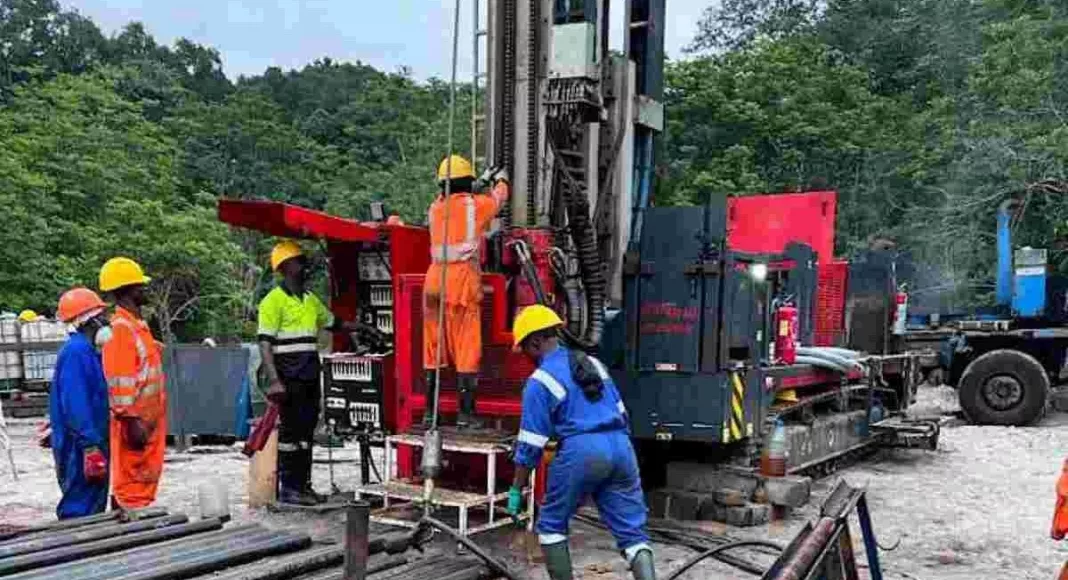Le gisement de potasse de Mayumba, découvert par Millennial Potash, promet de renforcer l’économie gabonaise tout en créant des emplois locaux et en ouvrant la voie à une coopération internationale accrue.