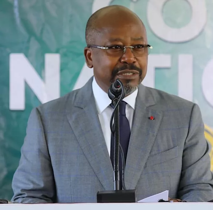 Alain Claude Bilie-By-Nze, président d'EPG. Son parti dénonce des 