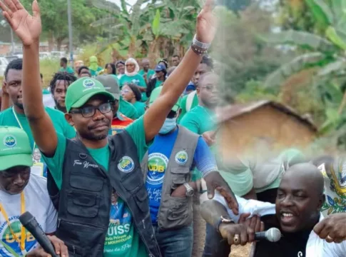 Un seul homme debout : le duel Mouissi contre Manfoumbi pour la Dola s'est terminé par une victoire par...K.O. de Mays Mouissi (UDB).