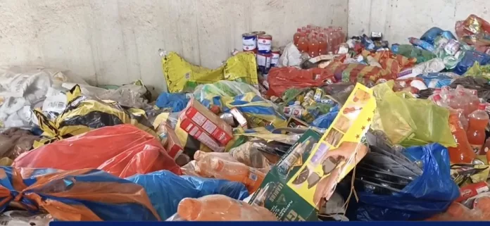 Saisie de produits alimentaires périmés et appel à la vigilance des consommateurs.