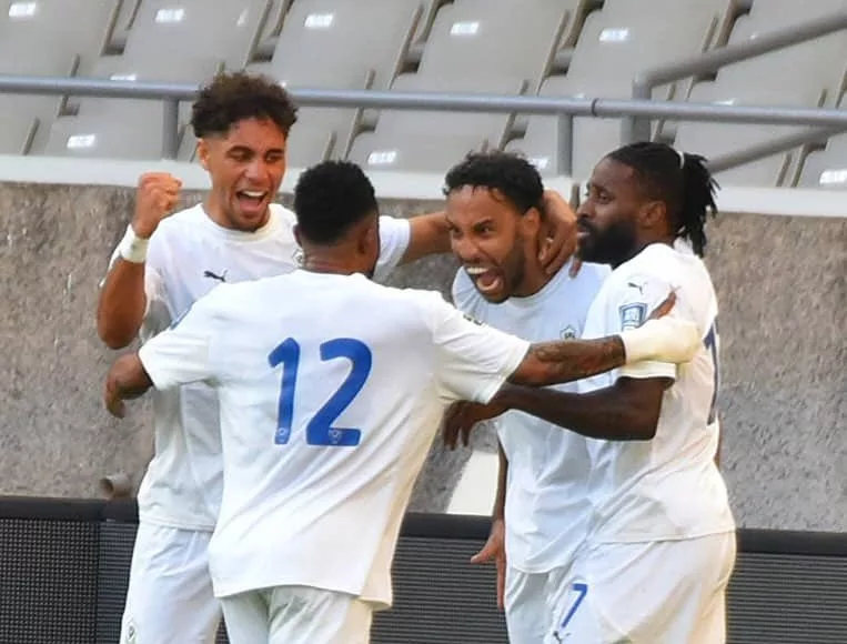 Les panthères du Gabon bien menées par un Aubameyang des grands soirs conservent leurs chances de qualifications.