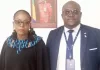 Le Président FEGATEA, Denis Mboumba Décostho accompagné d'Armande Longo Moulengui, ministre de la Jeunesse, des sports.