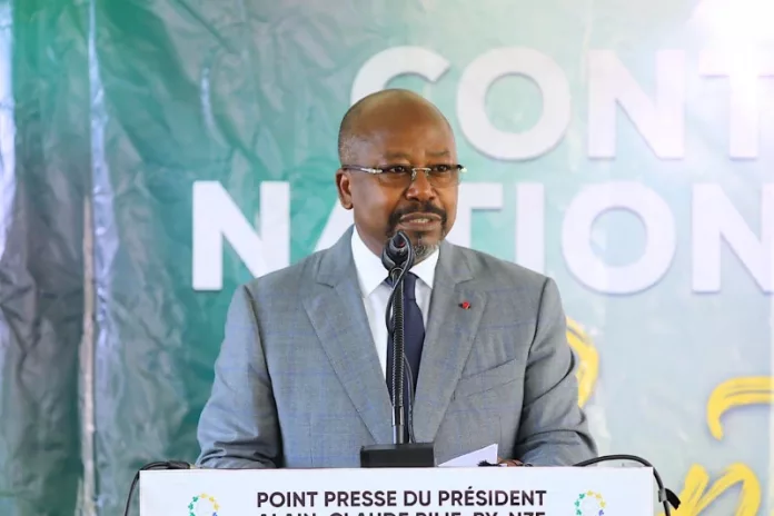 Alain-Claude Bilie-By-Nze lors de sa conférence de presse ce mardi.