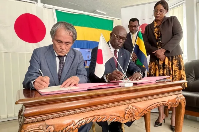 Le Gabon s’enrichit de 18 automates médicaux dernier cri, d’une valeur dépassant 800 millions de francs CFA, grâce à un don du Japon.
