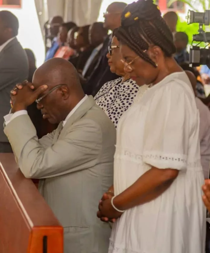Blaise Louembe et Angélique Ngoma doivent aujourd'hui implorer un nouveau miracle : des élections « transparentes » après que leur parti a passé des décennies à tricher.