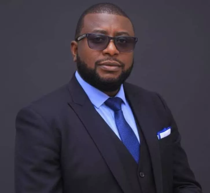 Sérénité, détermination et vigilance : l'état d'esprit des candidats à la veille du second tour des législatives 3 Cédric Tchissambou, Candidat indépendant au 2e Arrondissement de Port-Gentil