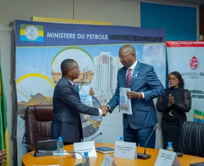 La signature du contrat “Dinonga-Irondou” marque un tournant dans la relance du secteur pétrolier et la création d’emplois au Gabon.