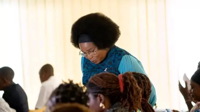 Élodie Diane FOUEFOUE, Ministre de la Femme, lors de la session de formation sur la rédaction administrative au Centre de promotion et protection sociale des femmes victimes de violences