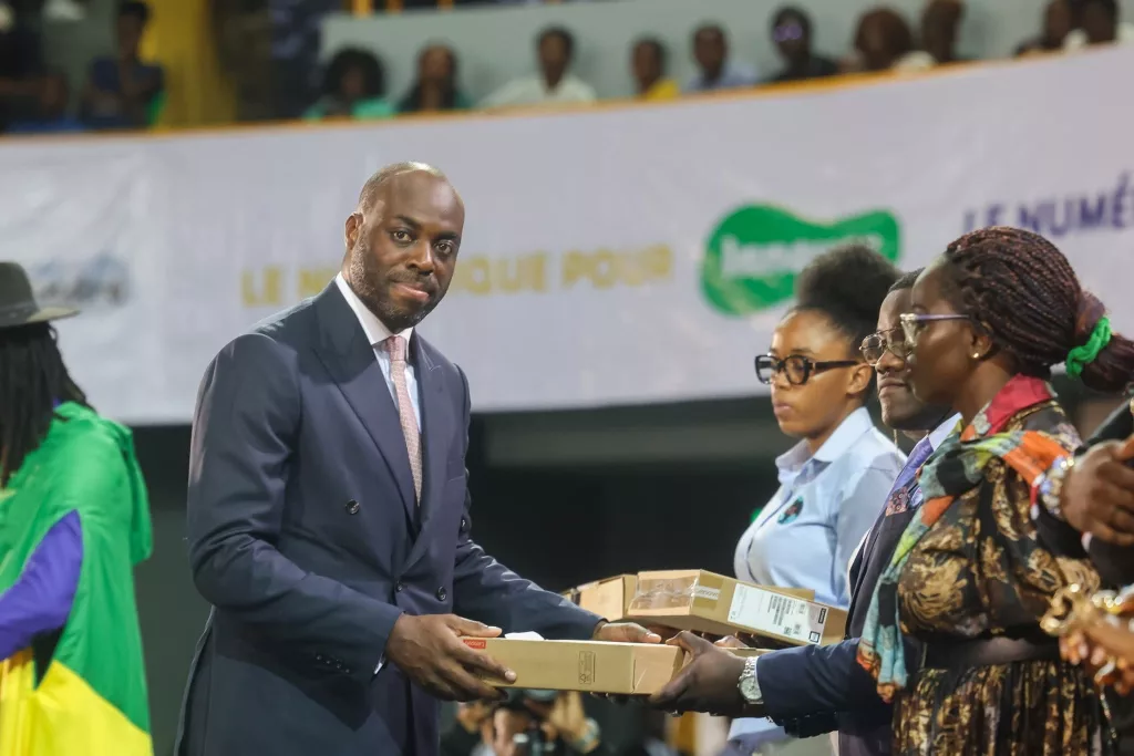 Le programme « Un étudiant, un ordinateur »!