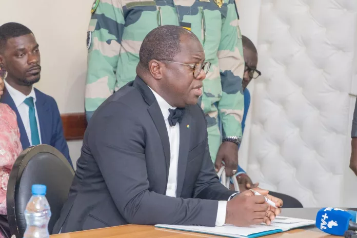 Télesphore Obame Ngomo, nouveau Directeur général des Archives nationales.