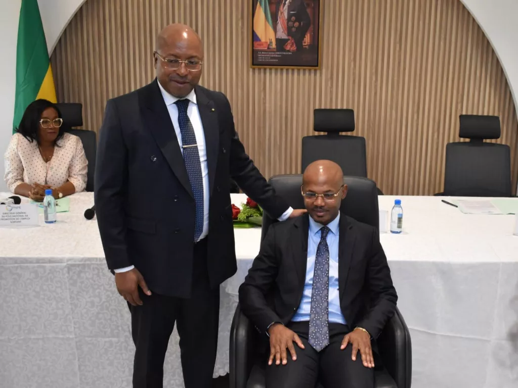 Le ministre du Travail réaffirme la volonté du gouvernement de renforcer l’impact du PNPE sur le terrain.