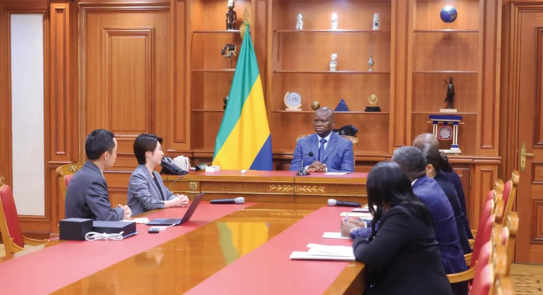 Huawei et le Gabon, partenaires pour l’innovation.