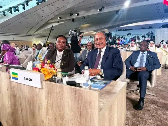Pascal Ogowe Siffon prenant part aux travaux de la 26ᵉ session de l’Assemblée générale de l’Organisation des Nations Unies pour le Tourisme (ONU Tourisme), tenue du 7 au 11 novembre.