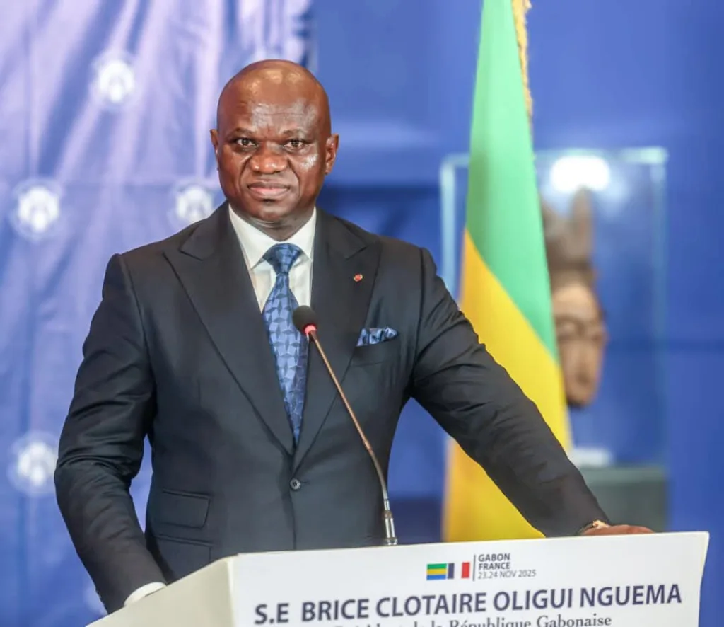 Macron salue la « nouvelle ère » du Gabon et promet un partenariat « réinventé »